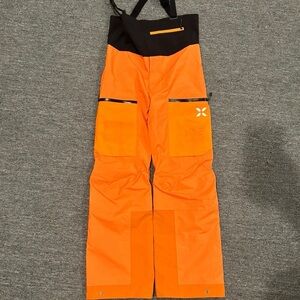 Mammut eiger free pro hard shell size 32
